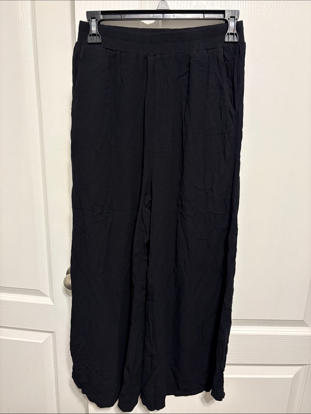 Zenana Outfitters Black Wide-Leg Elastic-Waist Men's Jogger Pants
